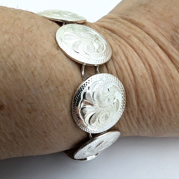 Vintage 70s Silver Mexico Mini Concho Link Bracelet - Picture 3 of 9